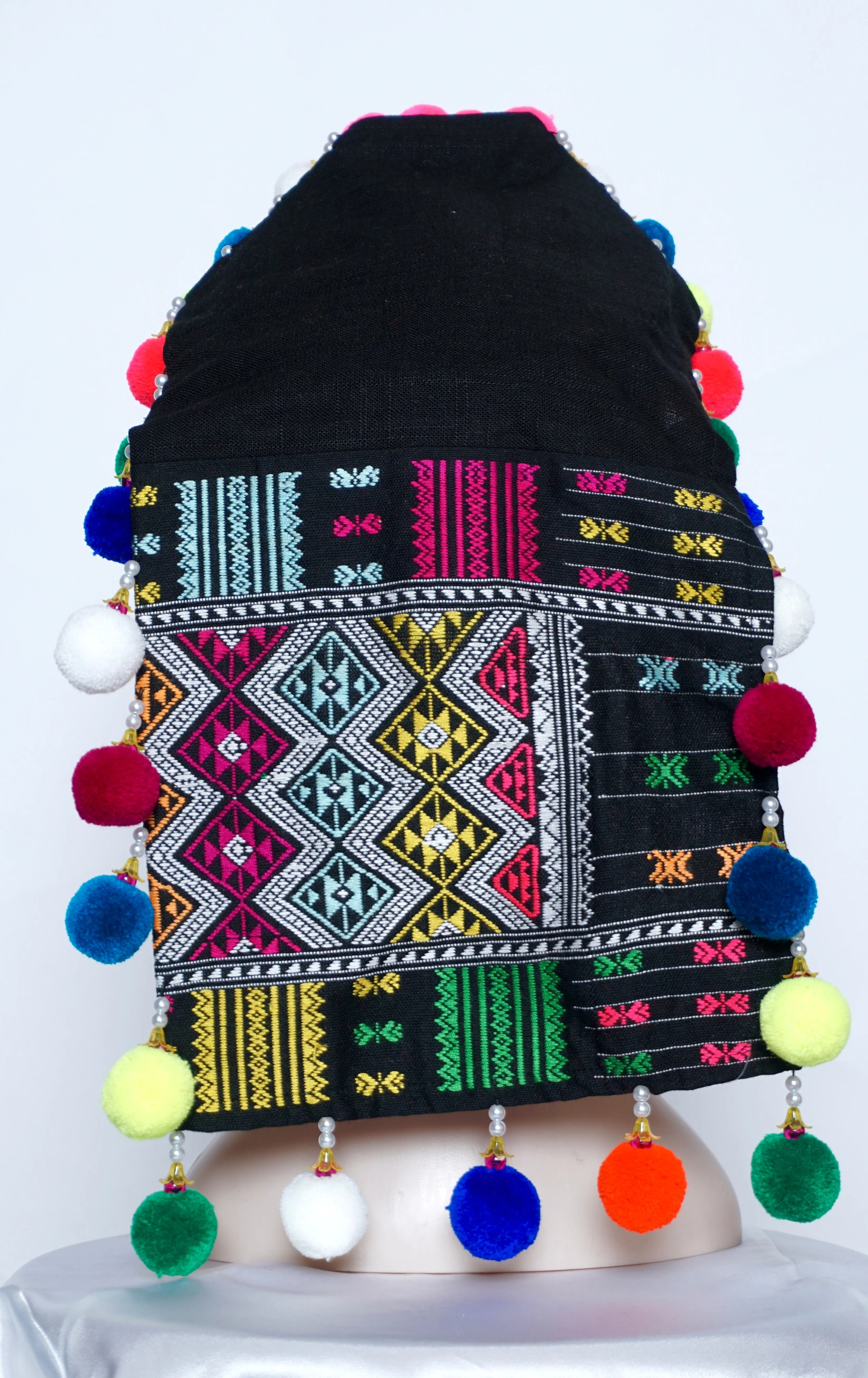 Hmong Txaij Hat (21")