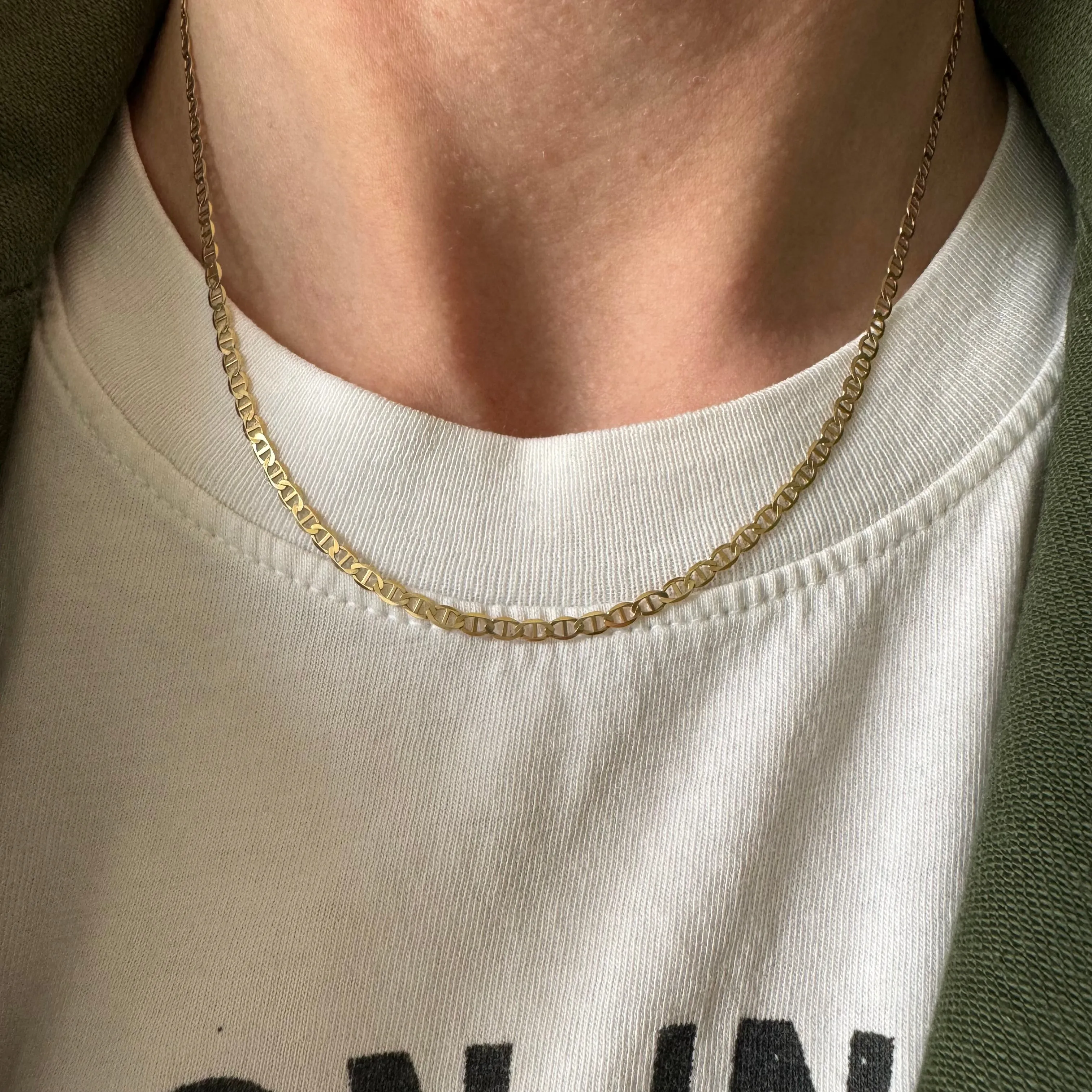 P R E - L O V E D // classic mariner / 10k yellow gold flat mariner anchor link chain / 16.25, 2.4g