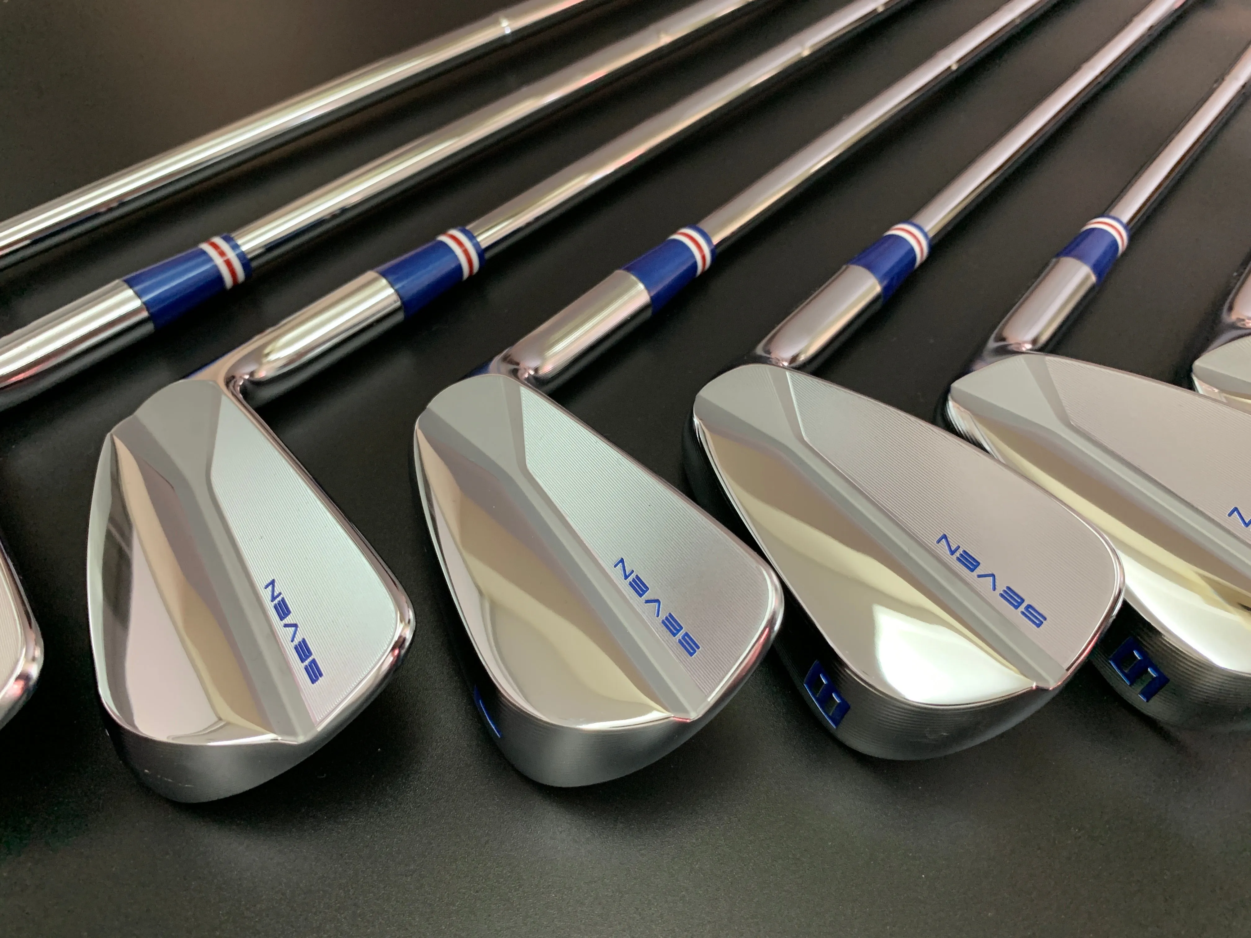 SEVEN Golf MB Irons 4 to PW