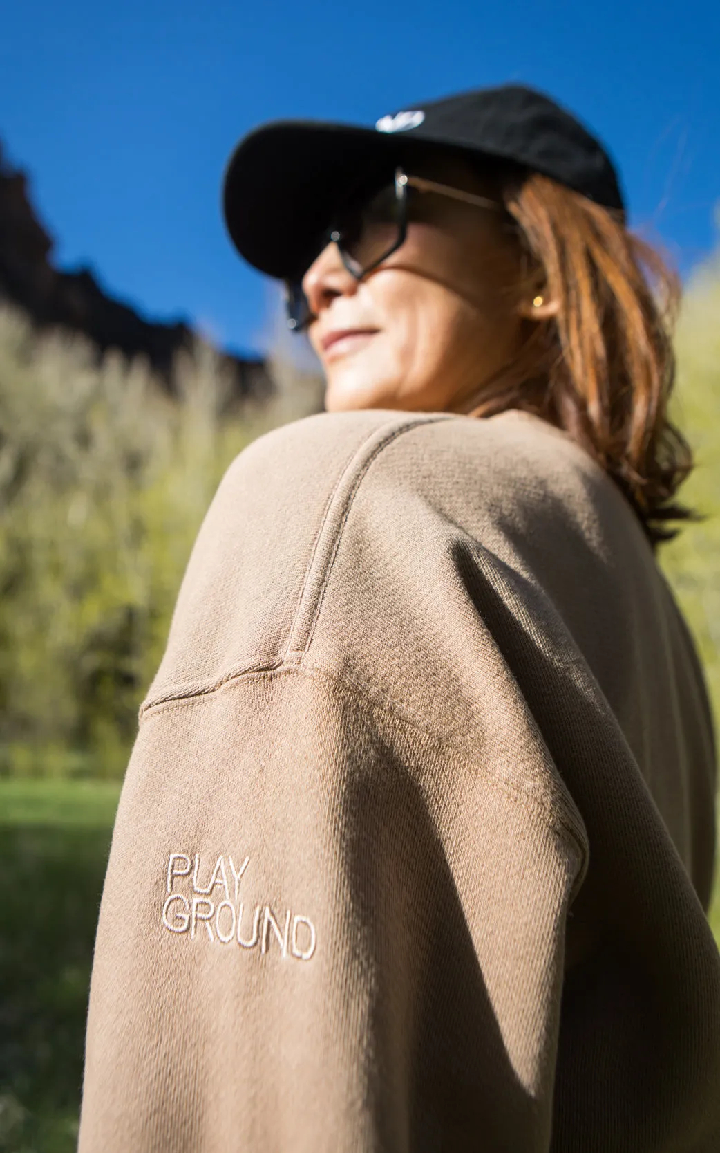 SOFT COTTON FRENCH TERRY SWEATSHIRT IN VINTAGE MOCHA