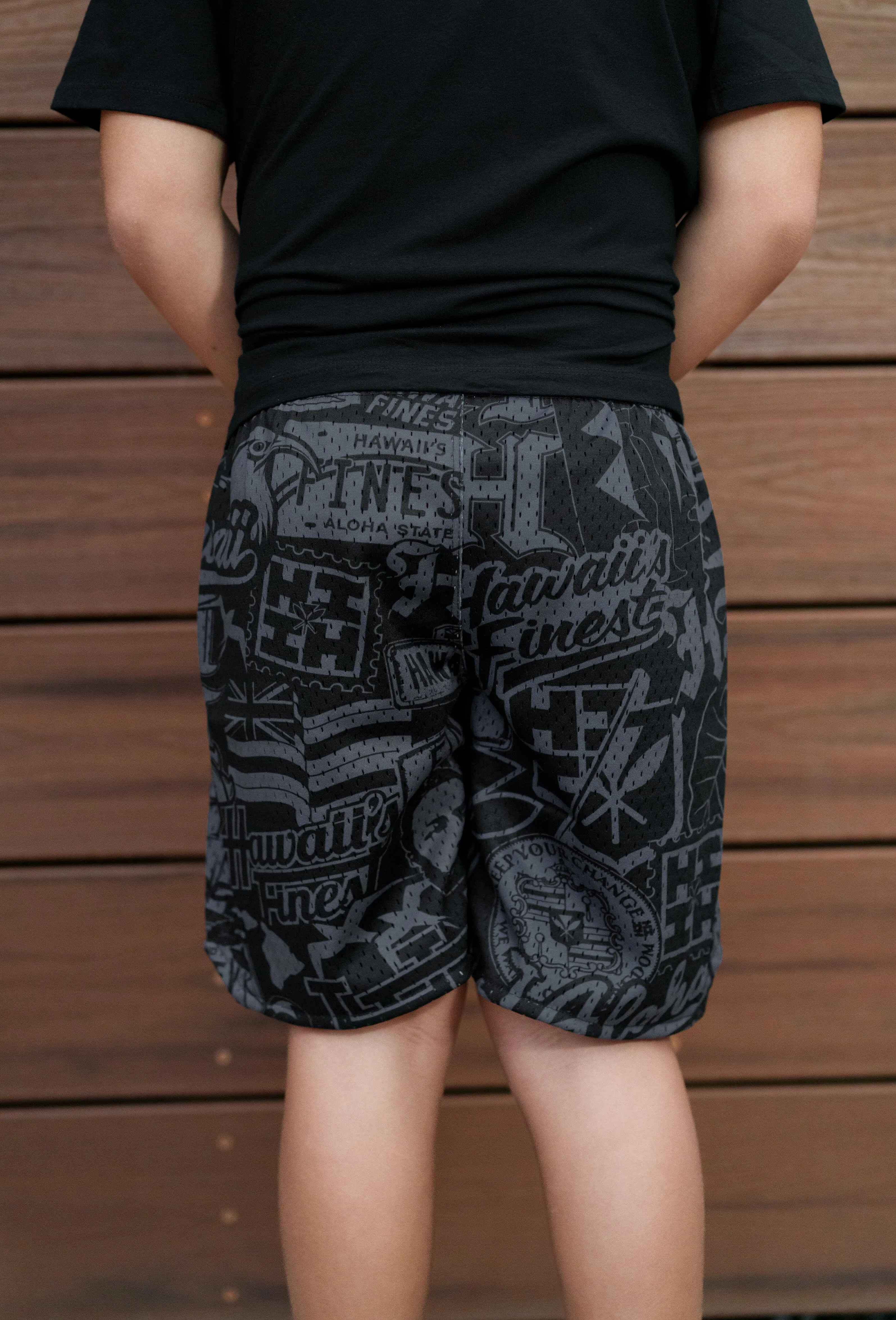 STEALTH STICKERBOMB KEIKI MESH SHORTS