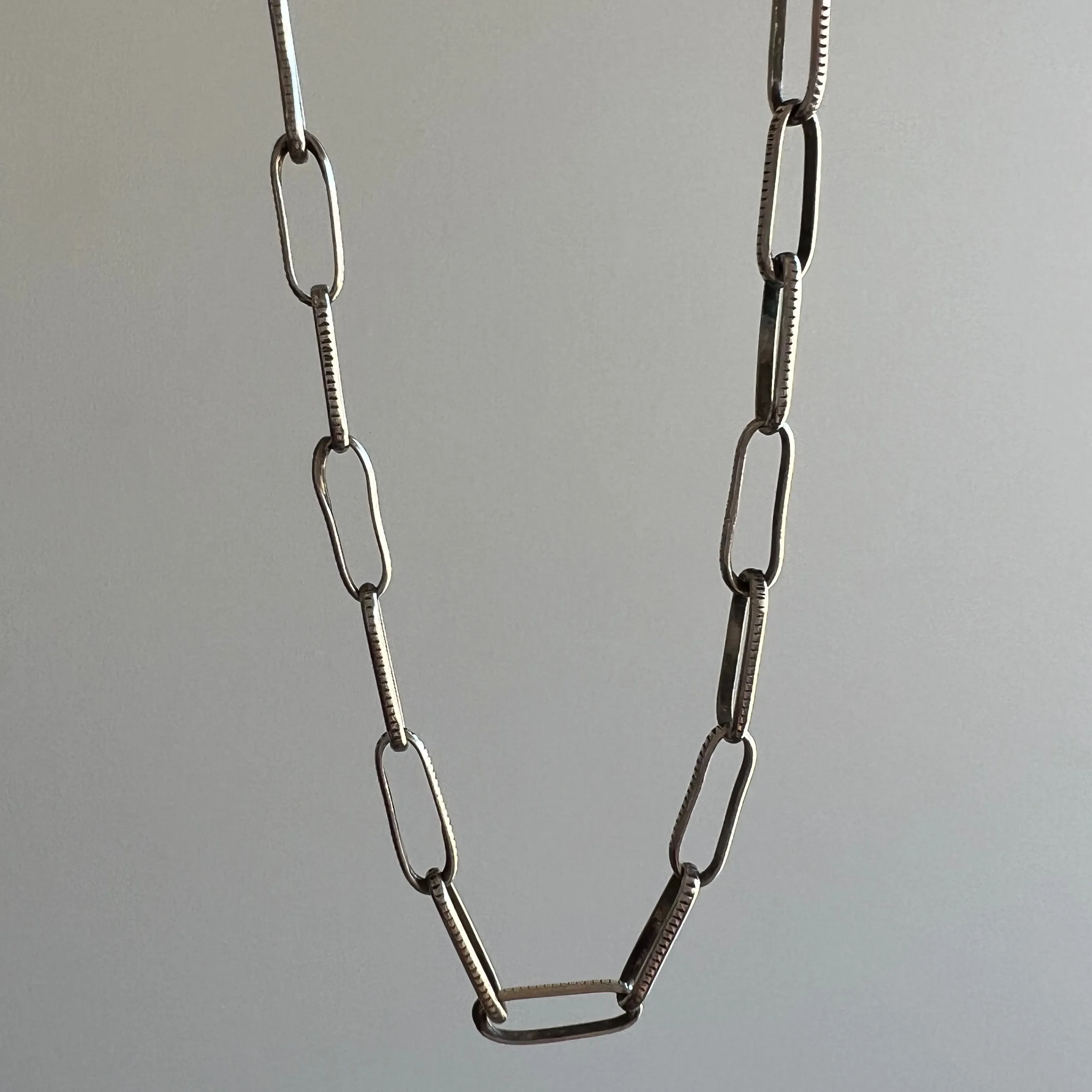 V I N T A G E // handmade paperclip / sterling silver long oval link chain / 23.75, 11g