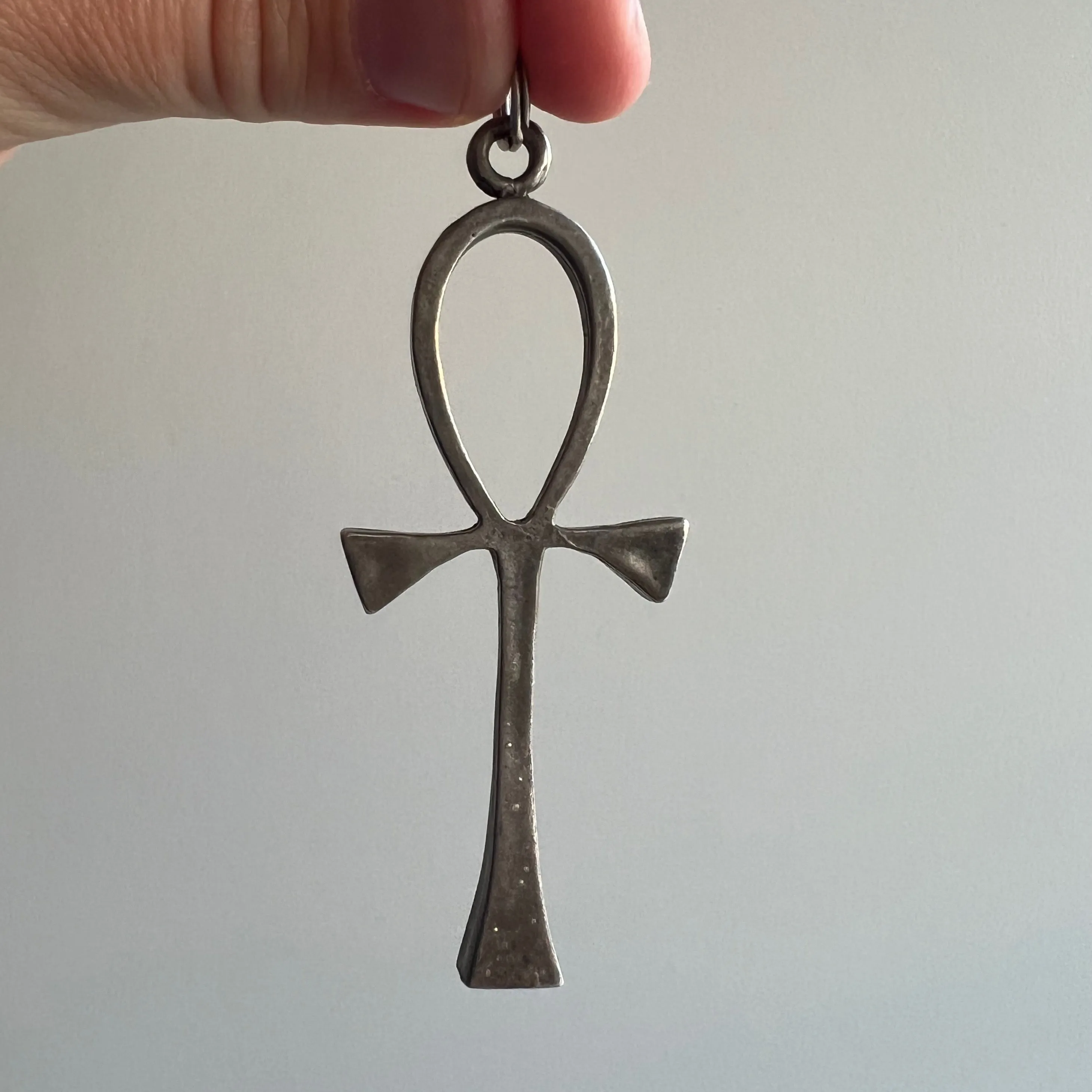 V I N T A G E // key to life / Egyptian sterling silver Ankh / an oversized pendant