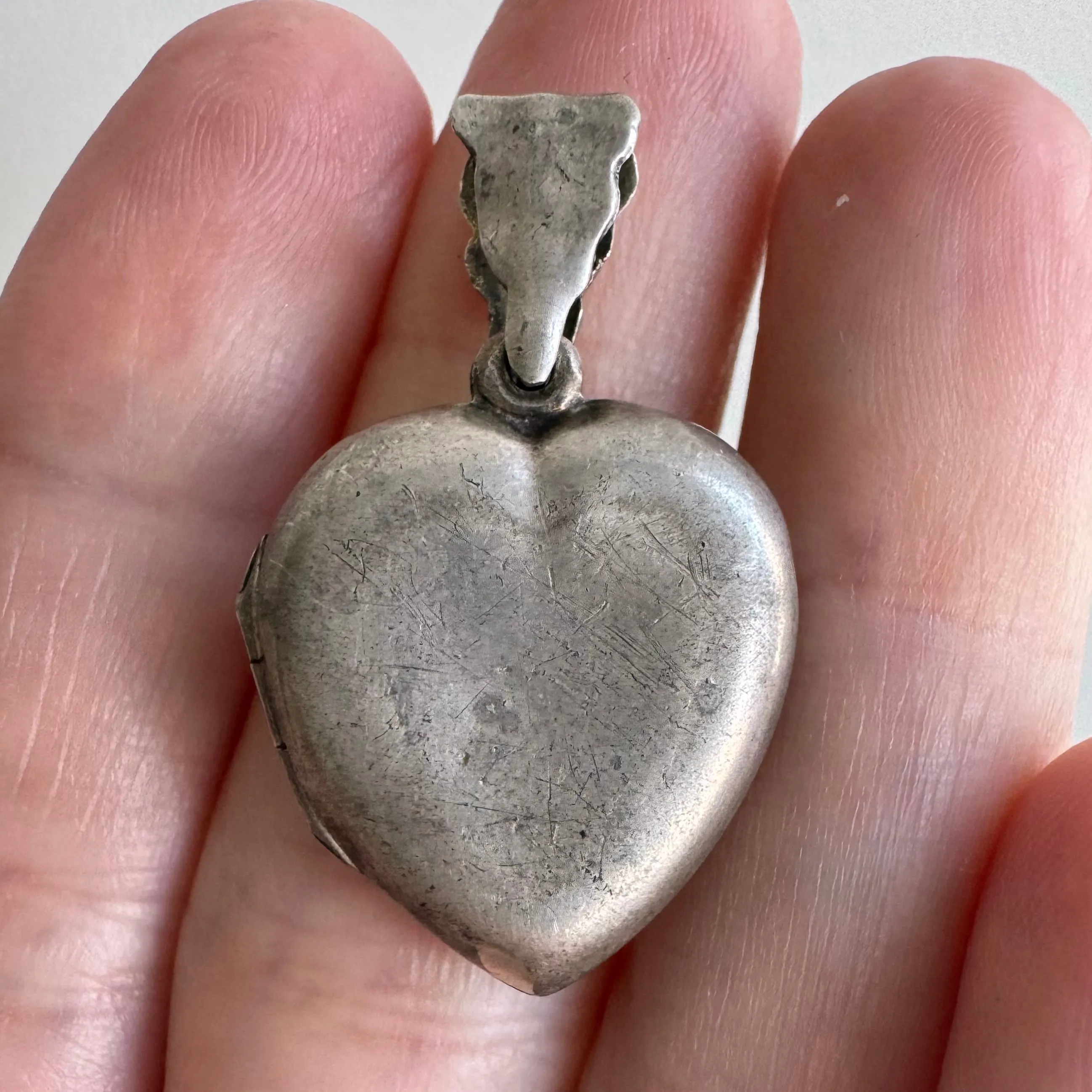 V I N T A G E // well loved heart / sterling silver slightly puffy heart locket / a pendant