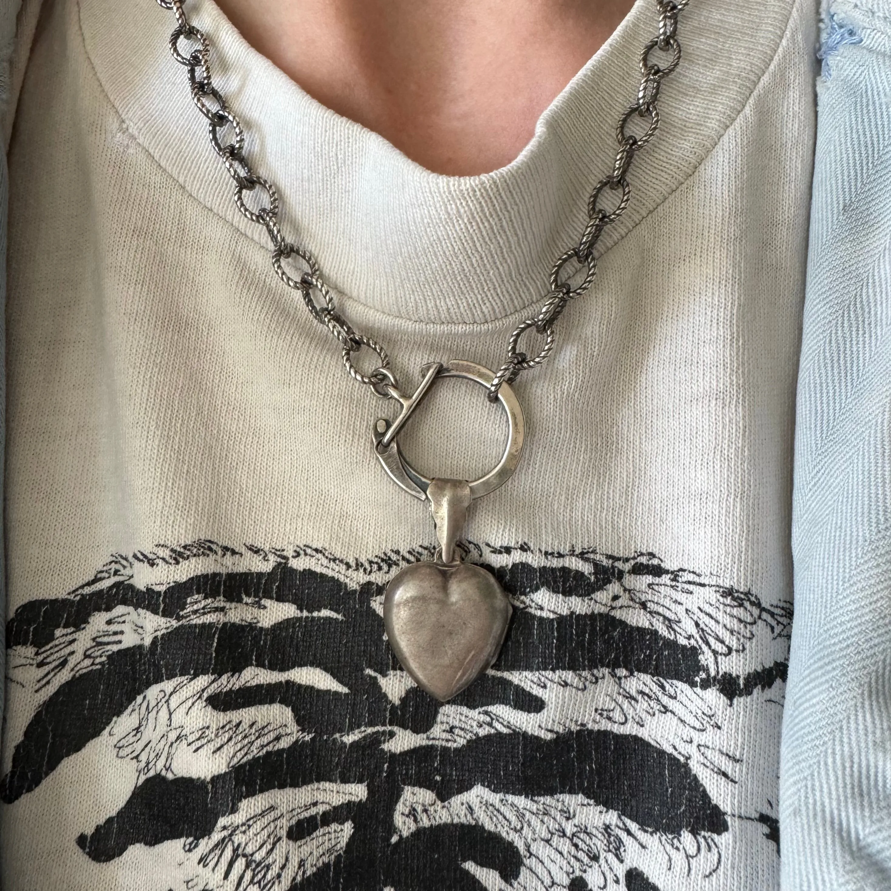 V I N T A G E // well loved heart / sterling silver slightly puffy heart locket / a pendant